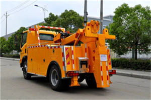 新宁高速路拖车费